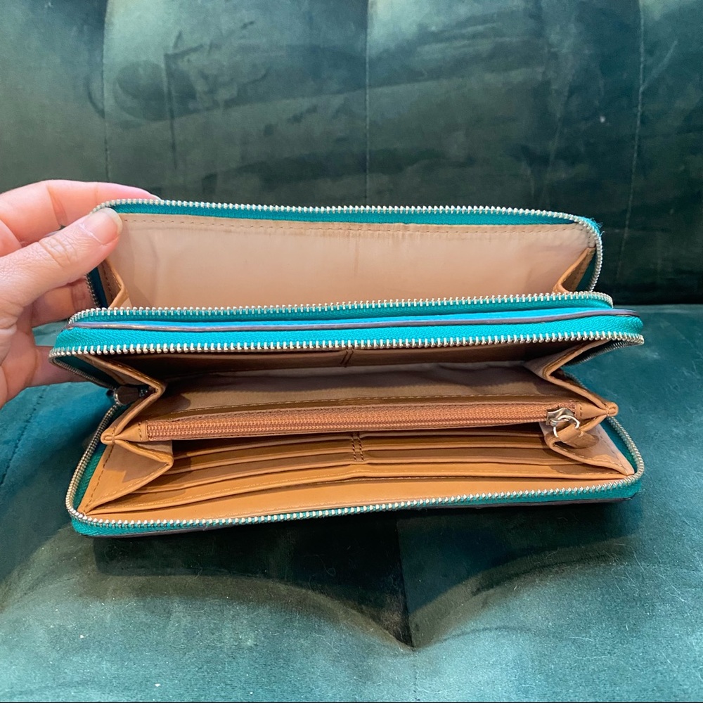 Multi section wallet - Picture 3 of 3